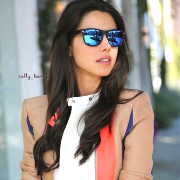 RayBan (Store Display) Wayfarer Blue Mirror RB2140 - Picture 16 of 17